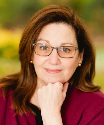 Adena Johnston headshot